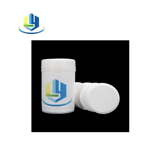 Chlortabletten zur Desinfektion von Schwimmbädern